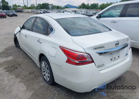 2013 Nissan Altima 2.5 S from USA, damaged, VIN 1N4AL3AP8DC281080